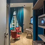 Navona Street Hotel